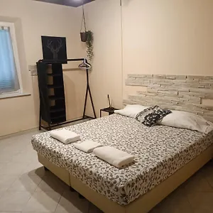 Smile Tower House Piza